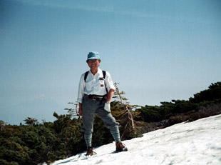 高橋寛二1996年金峰山　高橋整骨治療院
