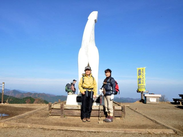 陣馬山　jn1vby　高橋整骨治療院